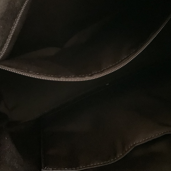 Coach Laurel Shoulder and Crossbody Bag in Signature Leather (embossed black) - Picture 7 of 7